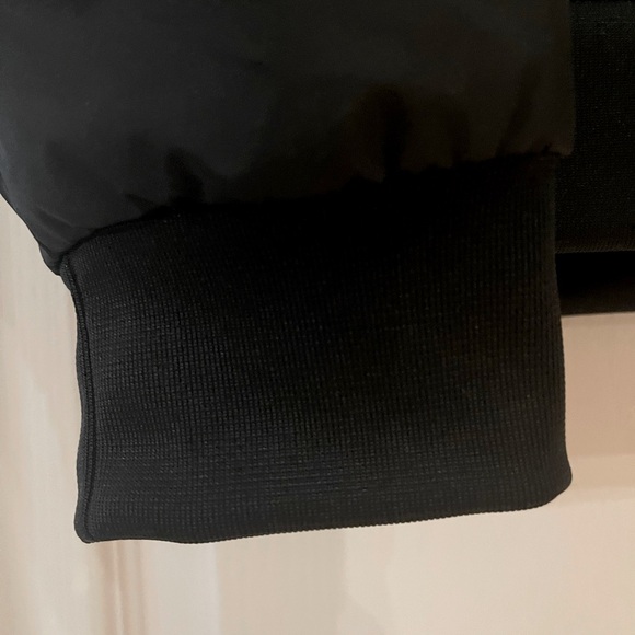 Nike Junior (L) Black & White Windbreaker Jacket - Picture 7 of 10